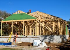 Budowa Domów z Drewna – Harmonia Tradycji i Nowoczesności